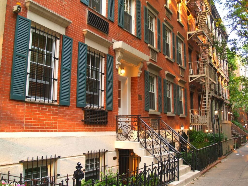 realtor ny, real estate agent new york,